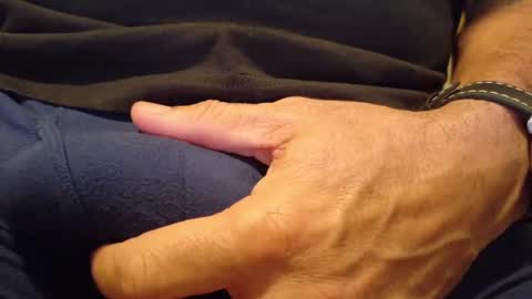 Snapshot of sparklenuts17 chatting on March 6, 10:47 pm sparklenuts17 online show from March 6, 10:47 pm