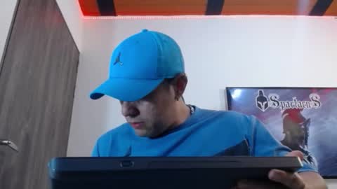     online show from October 27, 5:18 am