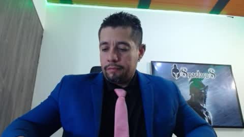     online show from November 30, 5:58 am