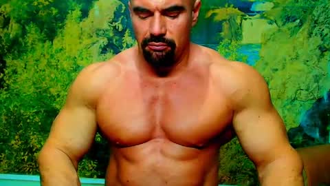 Snapshot of spartacusdom chatting on February 10, 3:21 pm spartacusdom online show from February 10, 3:21 pm