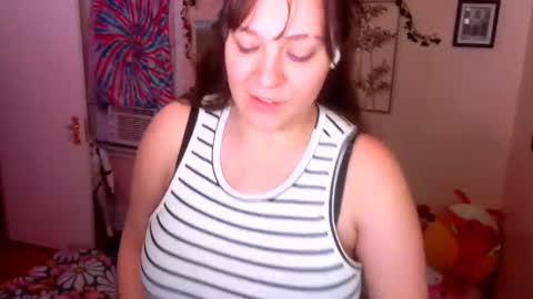 Snapshot of spawnofademon chatting on September 16, 2:13 am spawnofademon online show from September 16, 2:13 am