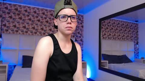 spencerm_ online show from October 21, 9:29 pm