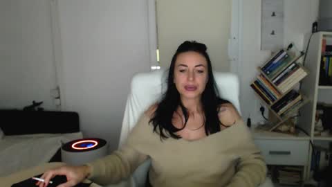 Snapshot of spicemint chatting on October 17, 6:34 pm Carla online show from October 17, 6:34 pm