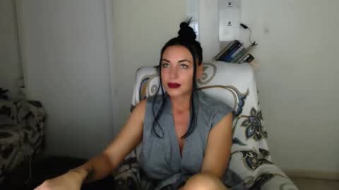 Snapshot of spicemint chatting on September 10, 4:52 pm Carla online show from September 10, 4:52 pm