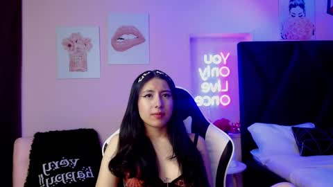 scarlett online show from March 9, 1:05 pm