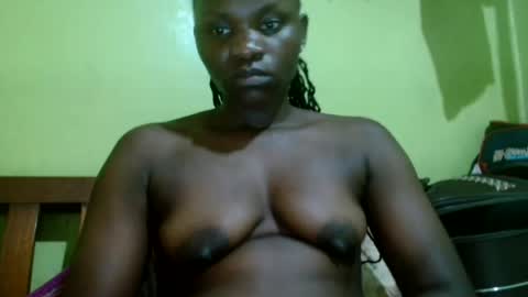 spicy_bella69 online show from July 21, 6:59 am