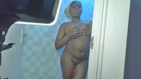 cherrie online show from April 10, 6:01 pm