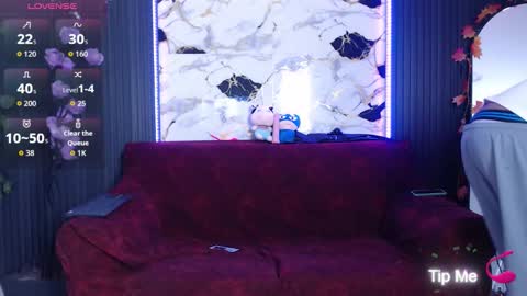 Snapshot of spicyboys_ chatting on October 20, 10:37 pm online show from October 20, 10:37 pm