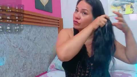 spicycolombianmom online show from June 21, 7:31 pm