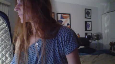 Rose online show from December 19, 6:09 am