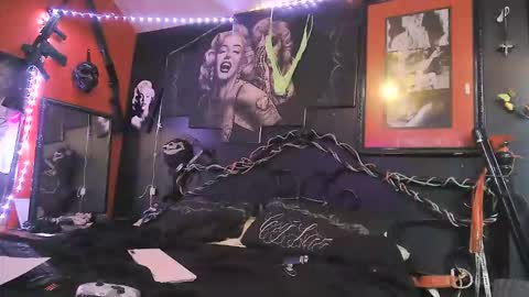 Daddy  His Splash Queen online show from January 17, 6:23 am