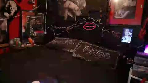 Daddy  His Splash Queen online show from February 18, 9:09 am