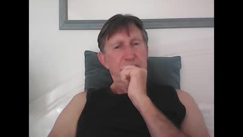 Snapshot of sportbill181 chatting on October 26, 9:14 pm sportbill181 online show from October 26, 9:14 pm