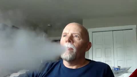 Snapshot of sportfish chatting on November 1, 9:25 pm sportfish online show from November 1, 9:25 pm