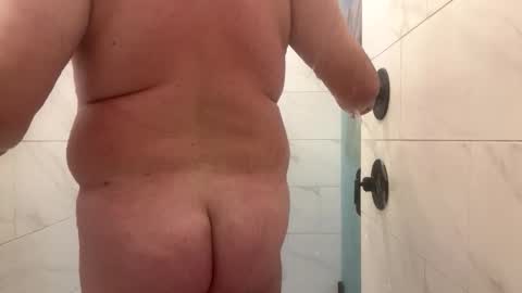 sprtsnut33 online show from December 20, 7:32 pm