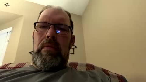 squirreldiamond online show from March 3, 1:07 pm