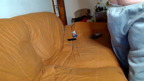       online show from December 1, 4:32 pm