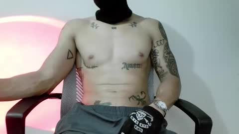 srghost333 online show from March 27, 6:19 am