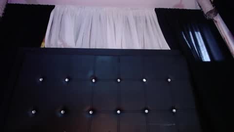 .          . online show from April 7, 11:45 am