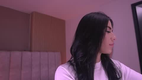 samantha online show from April 17, 7:16 pm