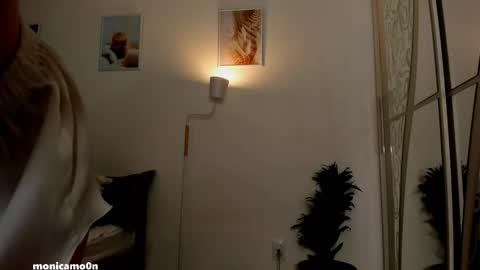 Hey guys i miss you so much  online show from November 17, 8:55 pm