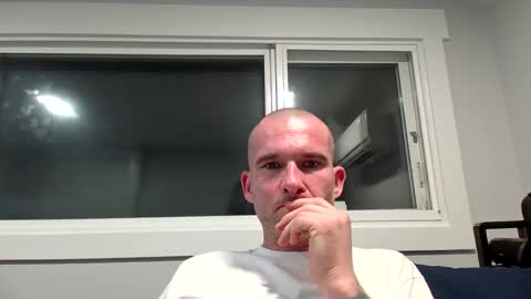 sscccooottt online show from December 22, 3:24 am