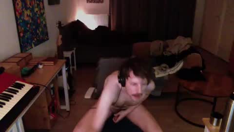 Roger online show from December 2, 4:15 pm