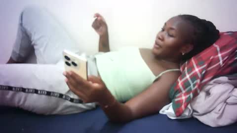 stacey0125 online show from February 24, 10:37 am