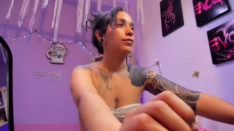 Stacey lee online show from February 21, 8:12 pm