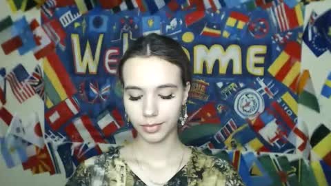 Stacy online show from October 19, 2:00 pm