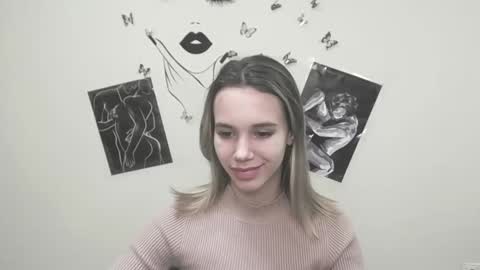 Stacy online show from December 22, 2:27 pm