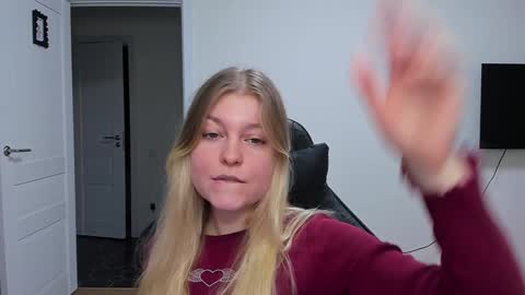 Stacy  online show from December 26, 10:05 am