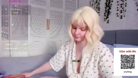 Stacy online show from July 17, 3:58 pm