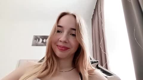 Mila online show from February 28, 6:28 am