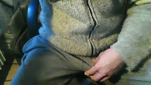 Snapshot of stalloneumbro chatting on February 9, 3:23 pm CIPPALIPPA online show from February 9, 3:23 pm