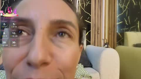 starlight_mature11_aws online show from May 7, 1:01 am