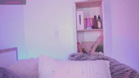 Yoko online show from February 26, 7:50 pm