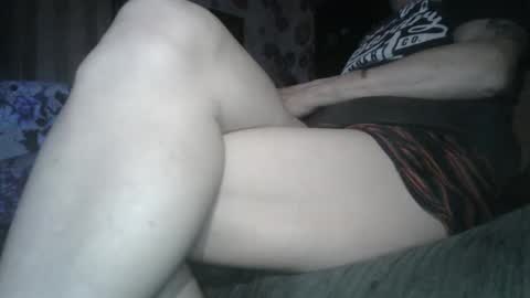 ste_wulf online show from December 12, 1:43 am