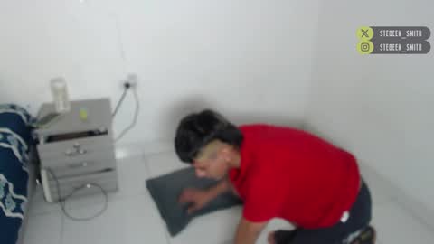 Snapshot of stebeen_smith chatting on December 18, 2:53 am stebeen smith online show from December 18, 2:53 am