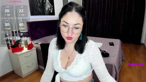 StefanaWinter online show from May 9, 10:21 am
