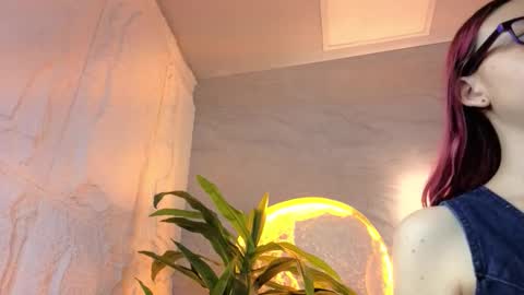 Stefania tp    730am - 1400 pm online show from March 12, 12:42 pm