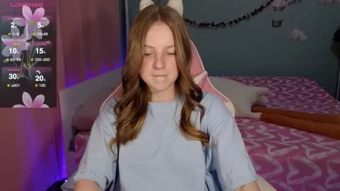 Snapshot of stefaniyaaa chatting on October 2, 6:50 pm stefa online show from October 2, 6:50 pm