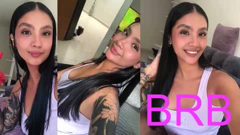 Im MiaIts my first day here  online show from March 16, 12:03 am