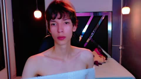 stefany piink online show from July 15, 1:38 pm