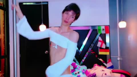 stefany piink online show from July 10, 2:22 pm