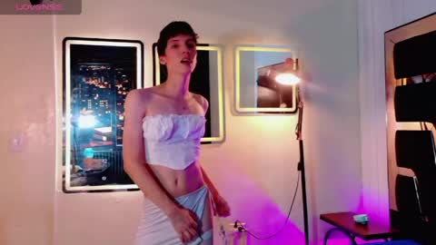 stefany piink online show from May 20, 11:55 pm