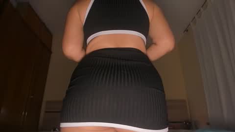 stefany online show from February 5, 7:01 am