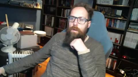 MeStef online show from December 5, 7:11 pm