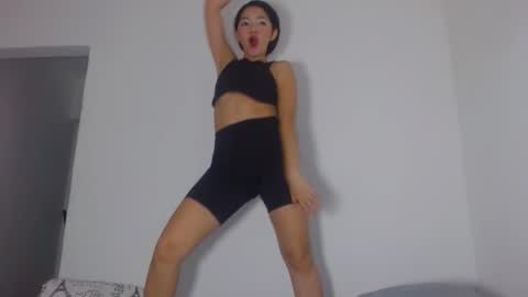 stefany online show from October 19, 6:40 am