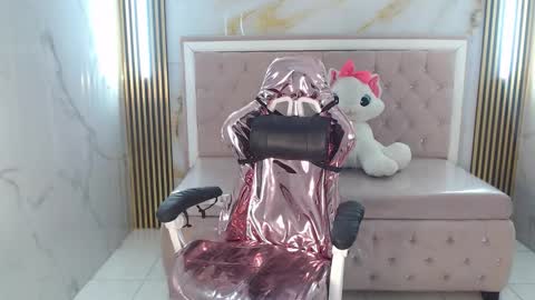 stefnixxx_s online show from December 19, 9:10 pm